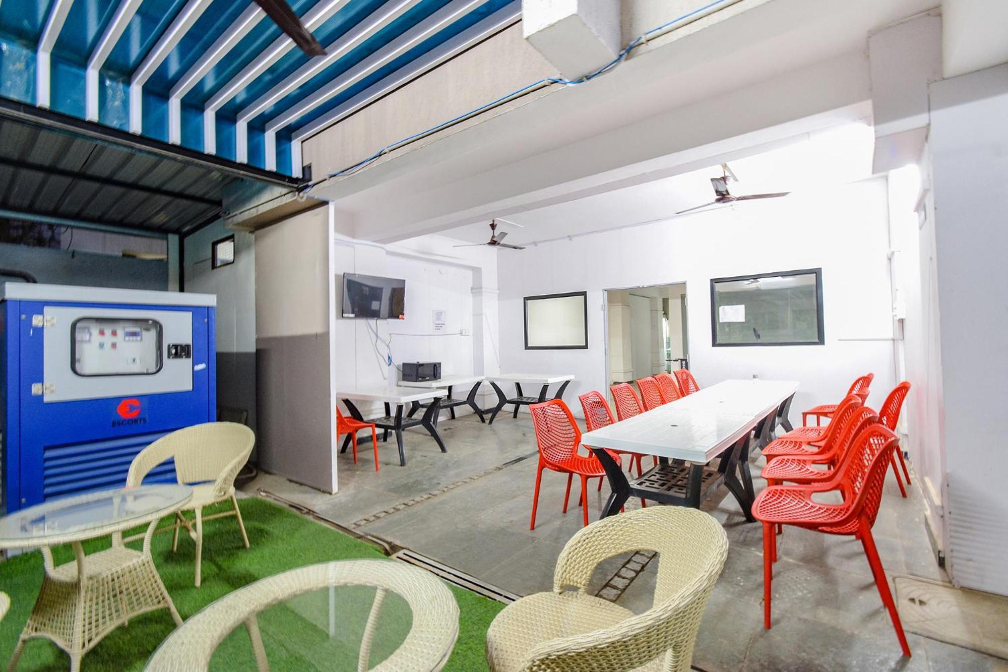 Fabhotel The Botanica - Nr Hyderabad Central University, Kondapur Kondapur  Dış mekan fotoğraf